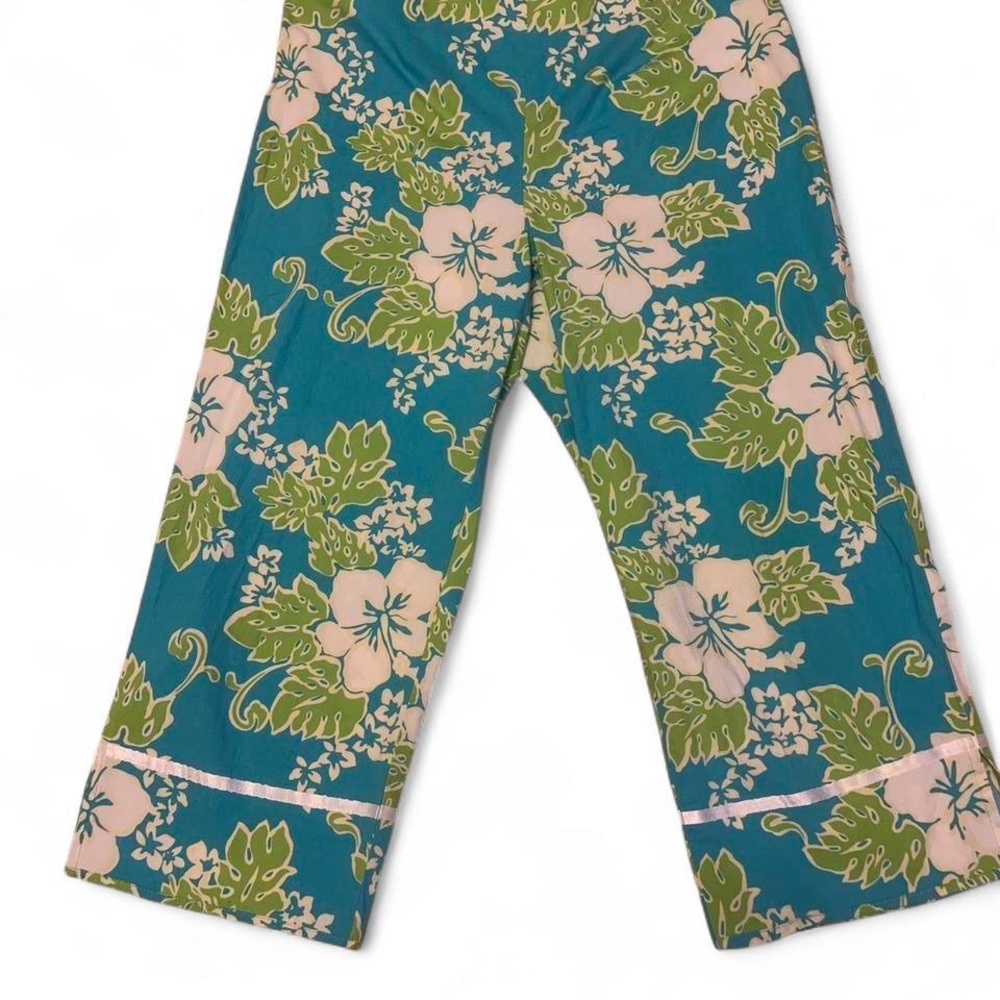 Central Falls Aloha Turquoise Hibiscus Capris